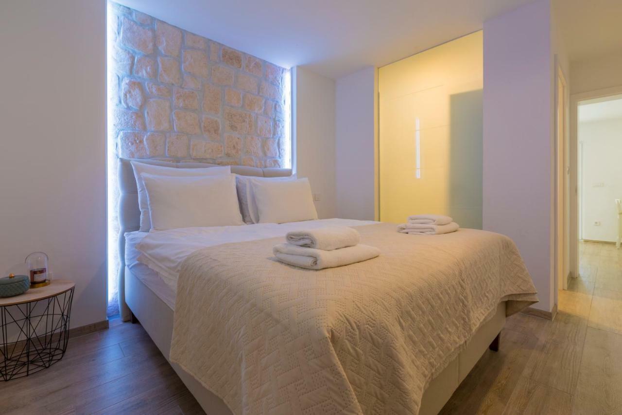Palace Paulina Luxury Residence Novi Vinodolski Bagian luar foto